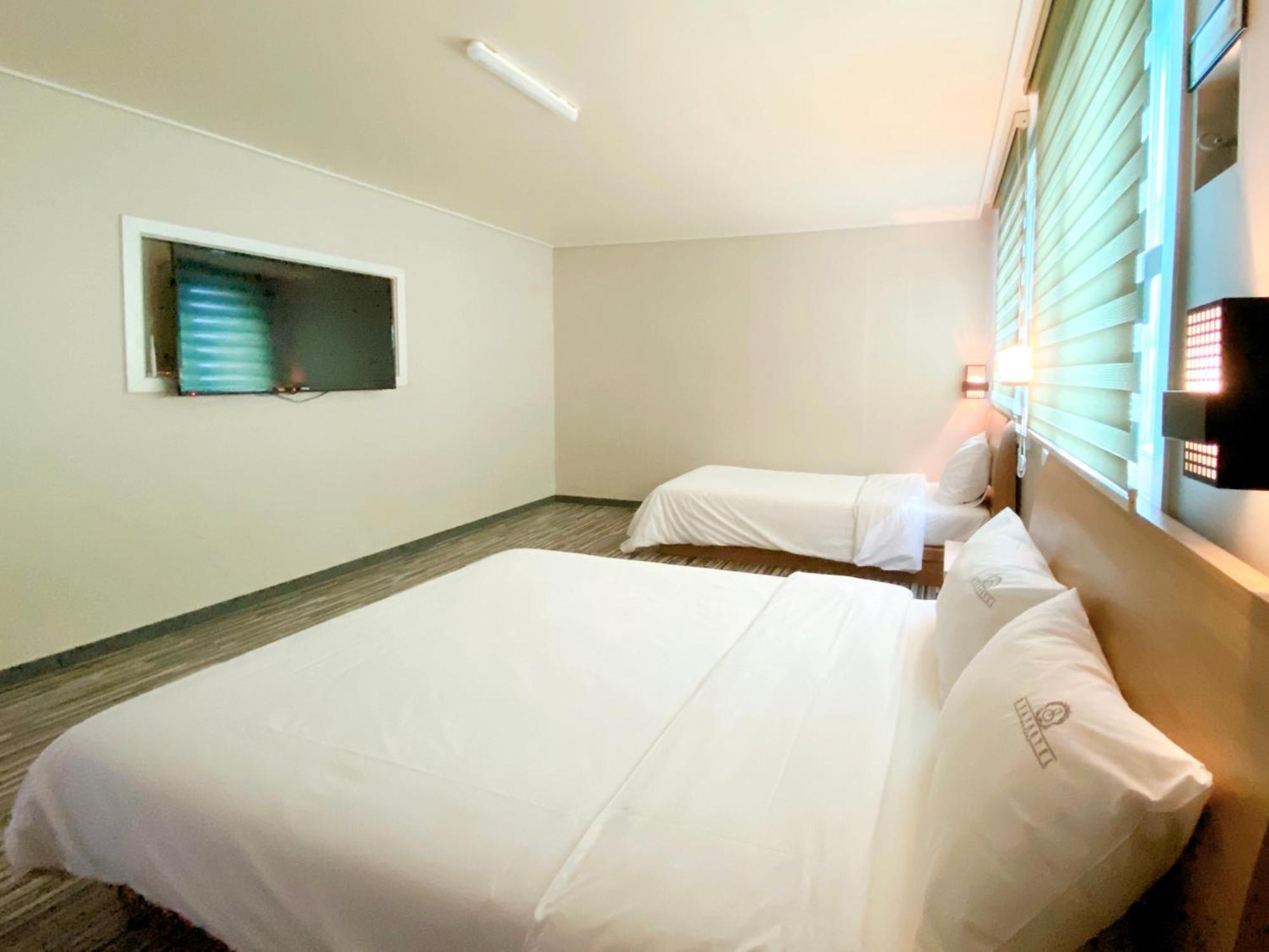 Stay Pohang Hotel Room photo