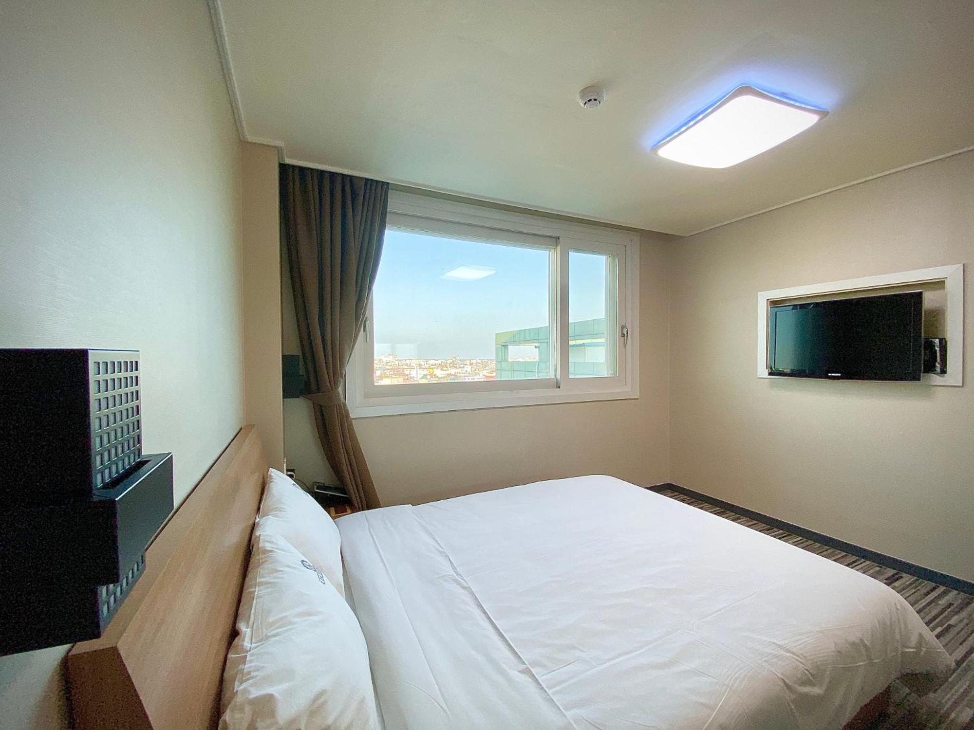Stay Pohang Hotel Exterior photo