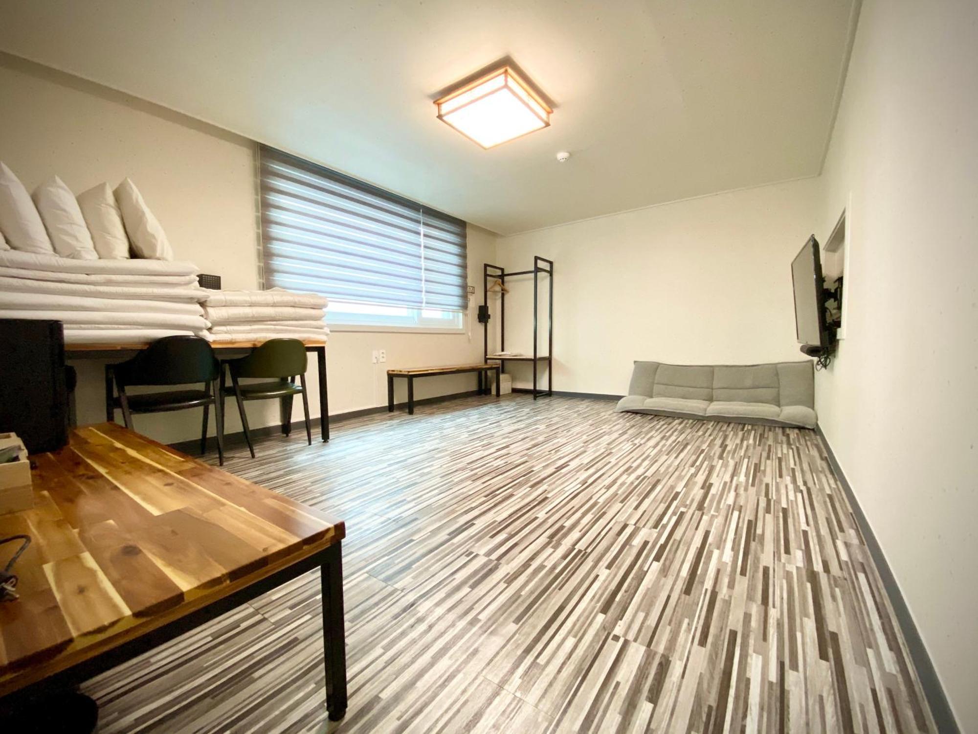 Stay Pohang Hotel Exterior photo